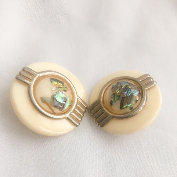 Vintage earrings - Picture 1 of 2
